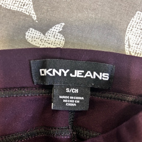“DKNY Jeans” Dark Purple Leggings w/Elastic Waist & Front/Back Pockets Size S - Picture 6 of 12